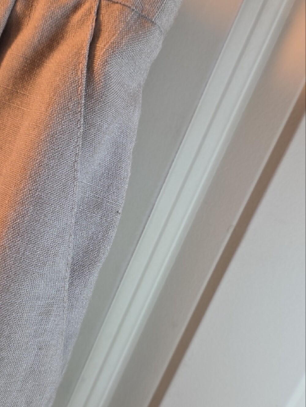Elegant Cream Midi Pleated Skirt - Picture 7 of 9